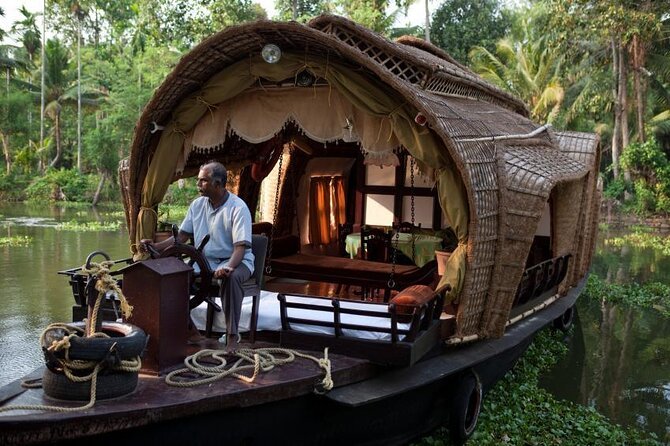 Kerala Backwaters Tour